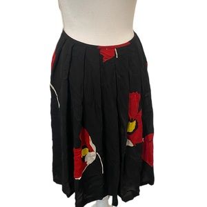 Linda Allard: Ellen Tracy, Floral, Red and Black Silk Skirt, Sz. 8